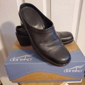 Dansko Women's Black Leather Clogs
